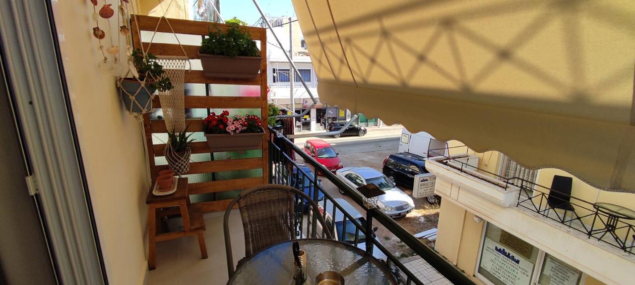 Beautiful Choice - Near Athens Airport - 50M From The Sea - Iq+ Apartamento Loútsa Exterior foto